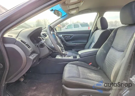 2016 Nissan Altima 2.5 из США, поврежденный, VIN 1N4AL3AP4GC121430